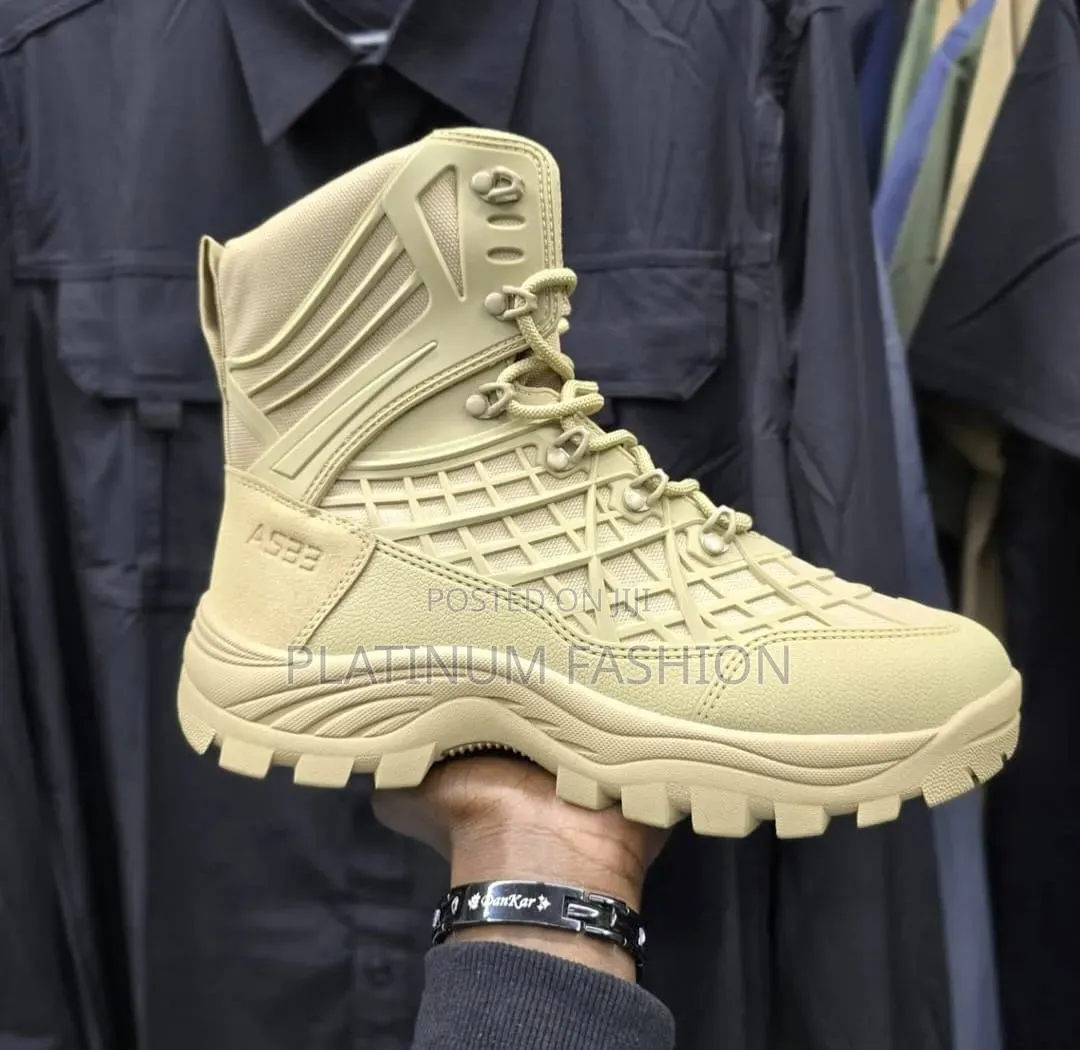 A533 Boots