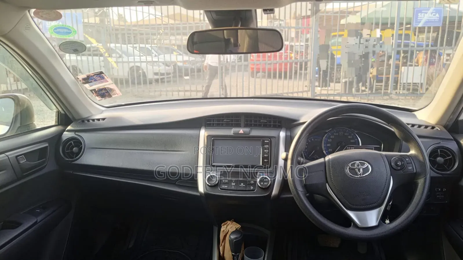 Toyota Corolla Fielder 2019 White