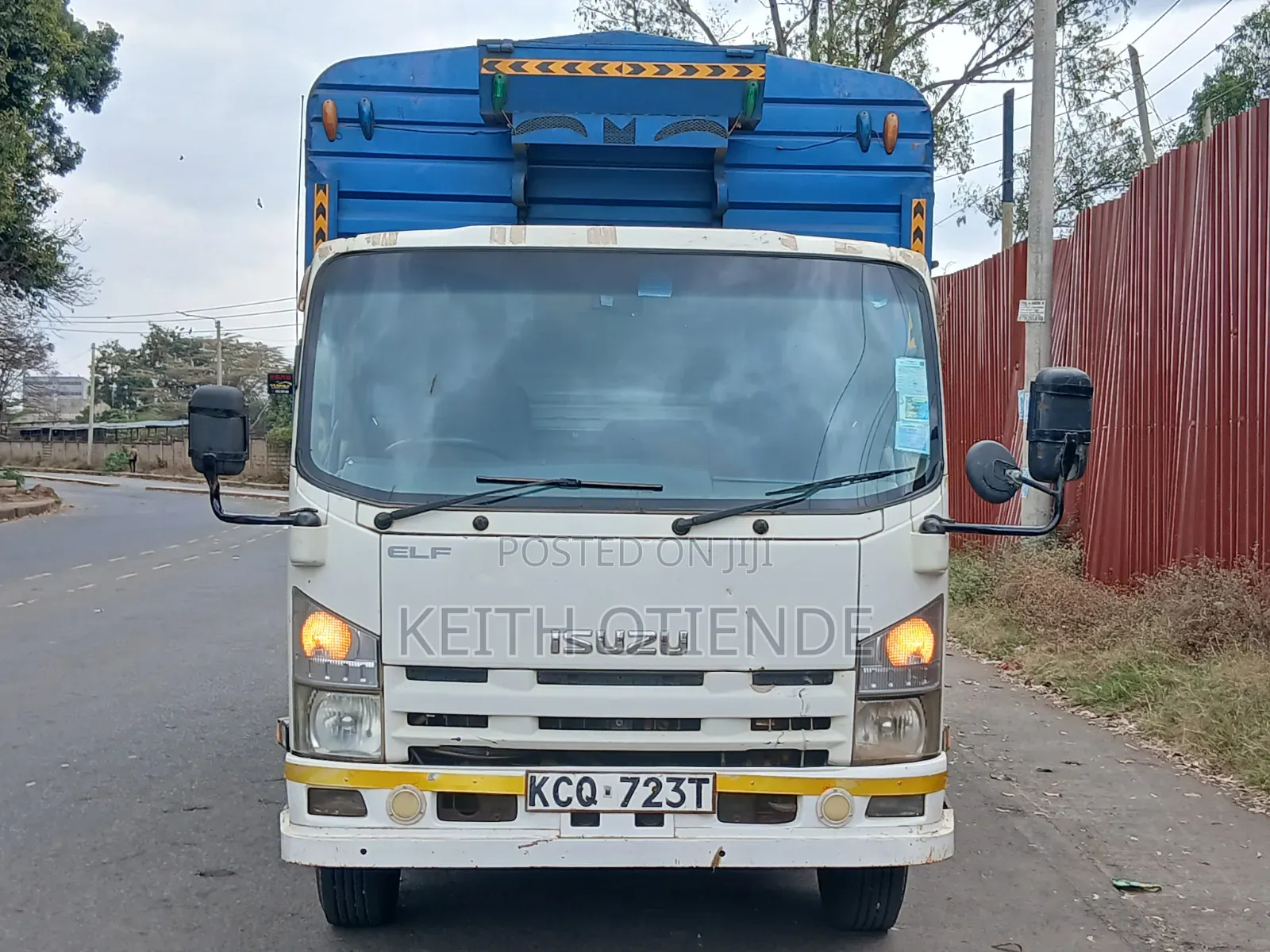 Isuzu Elf 2013 Model