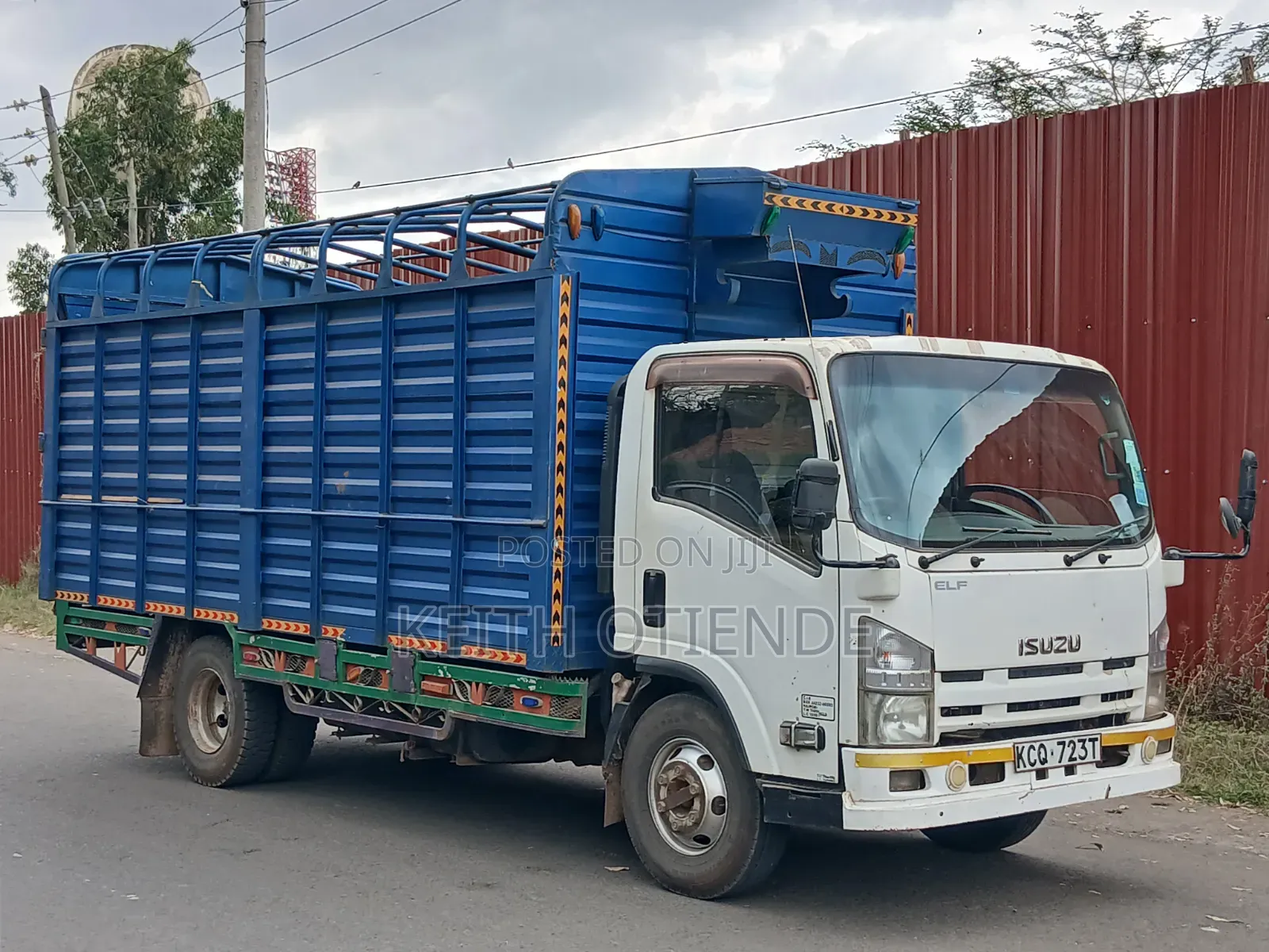 Isuzu Elf 2013 Model