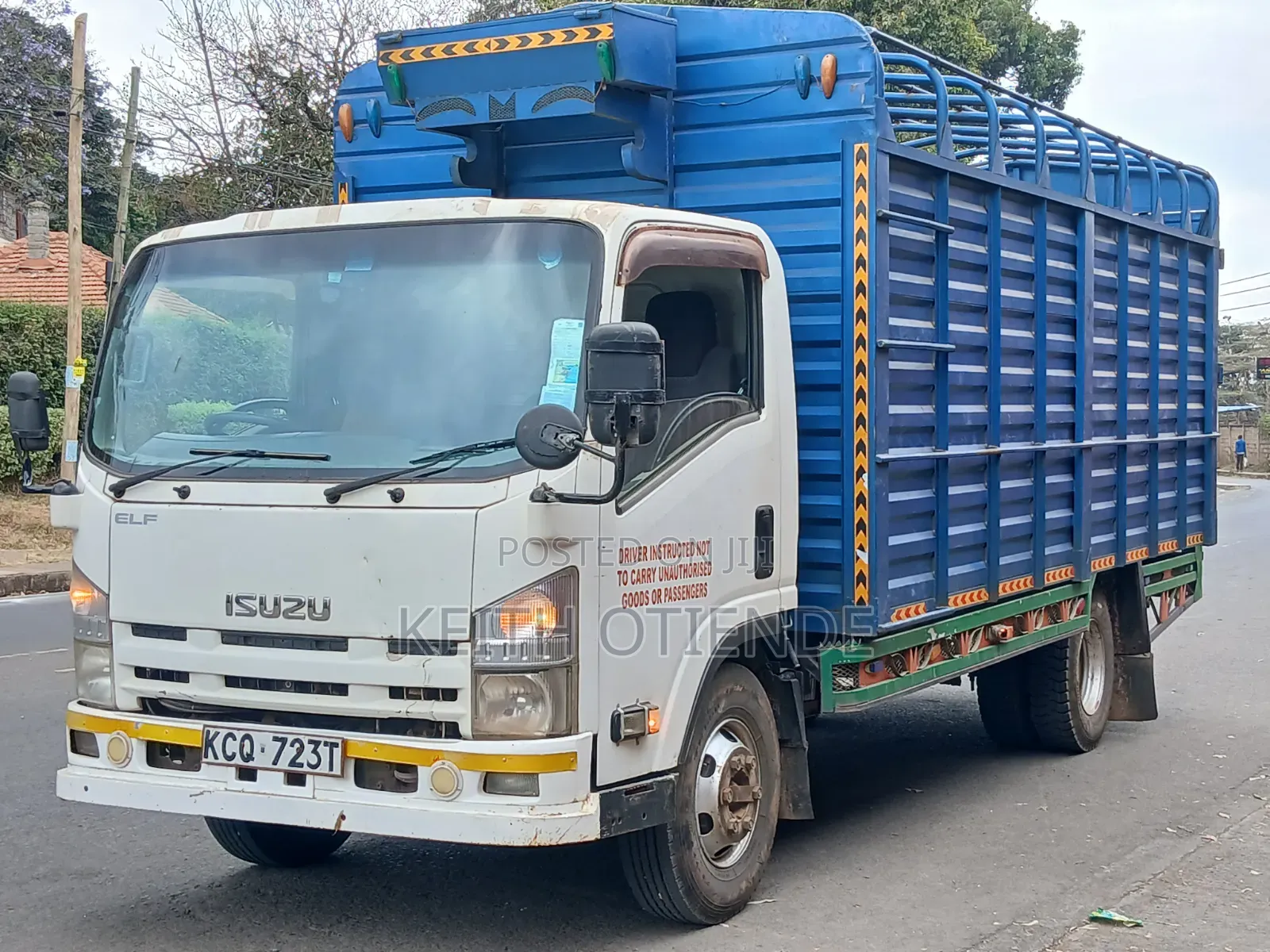 Isuzu Elf 2013 Model