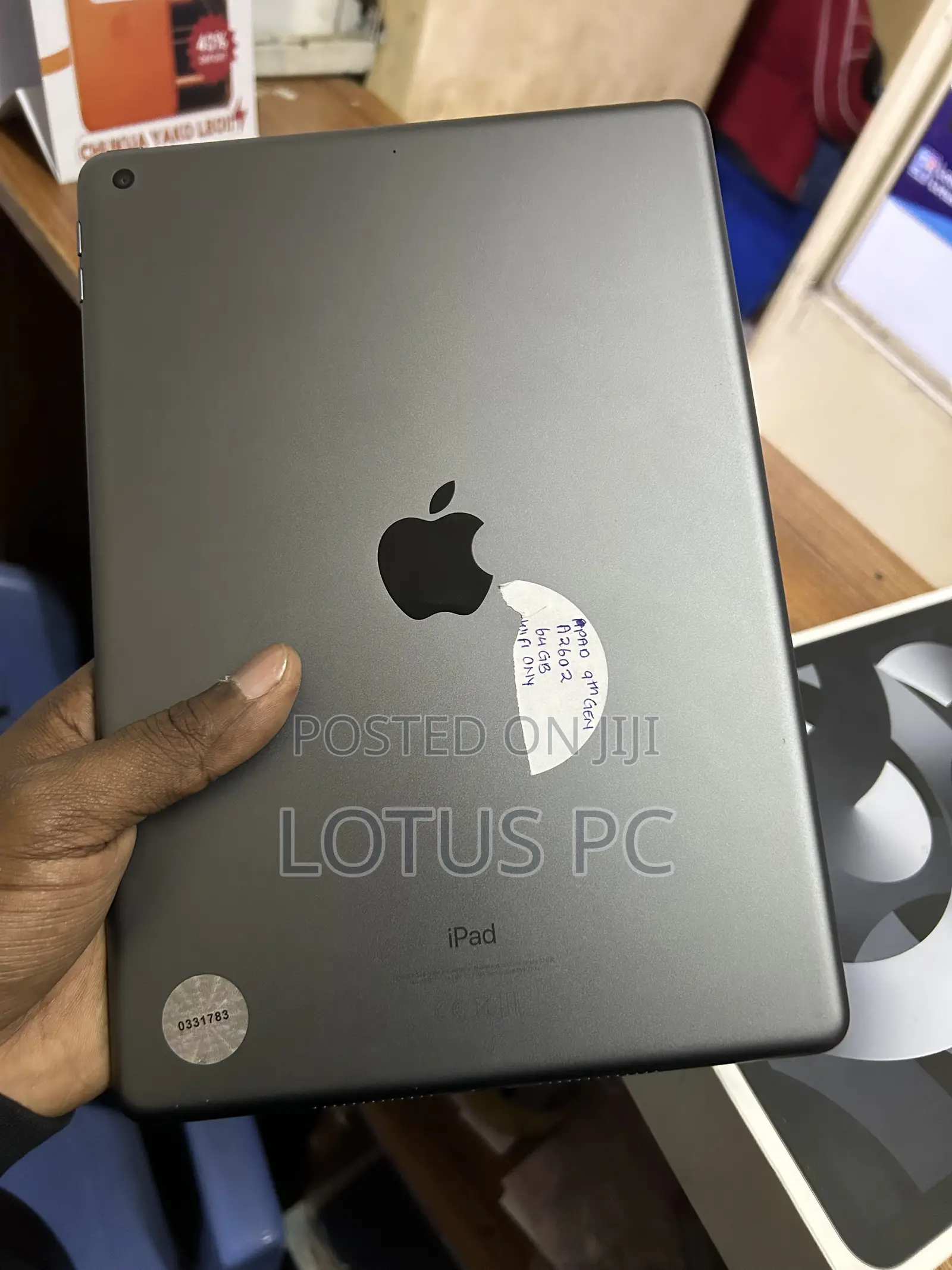 Apple iPad 10.2 (2021) 64 GB Gray