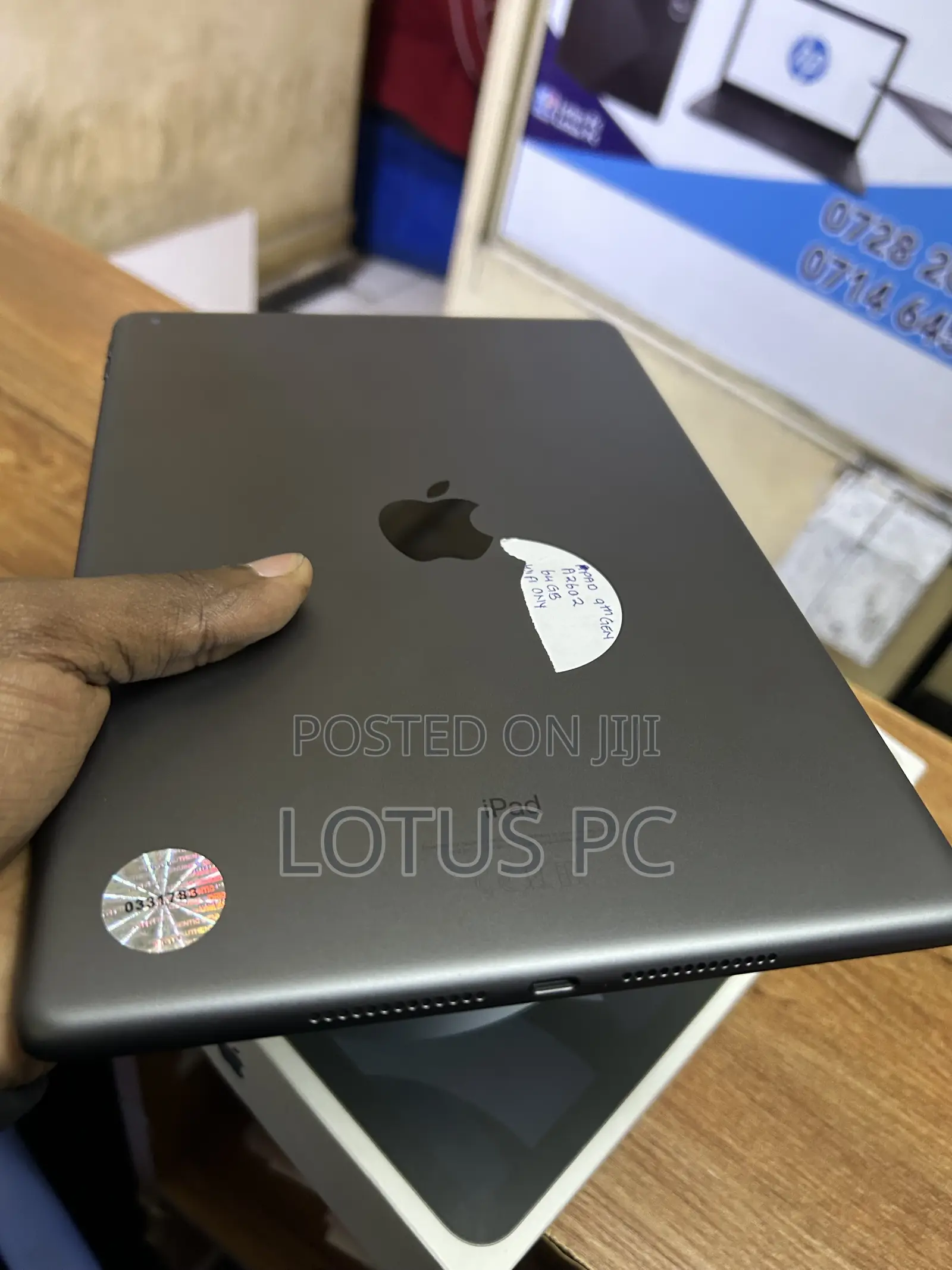 Apple iPad 10.2 (2021) 64 GB Gray