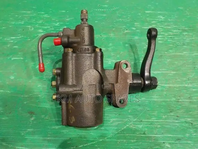 Toyota Hilux Steering Box