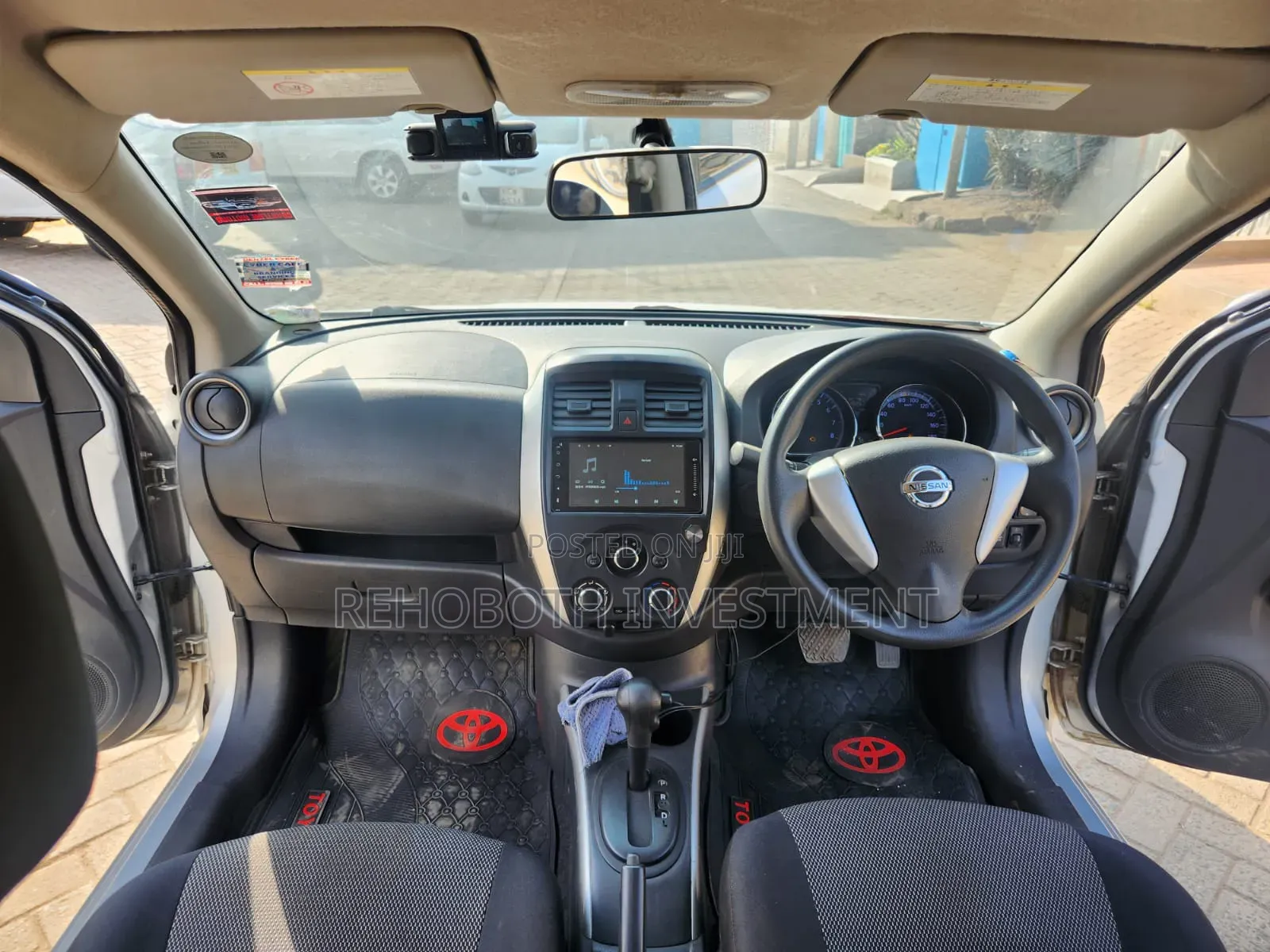 Nissan Latio 1.2 2015 Silver