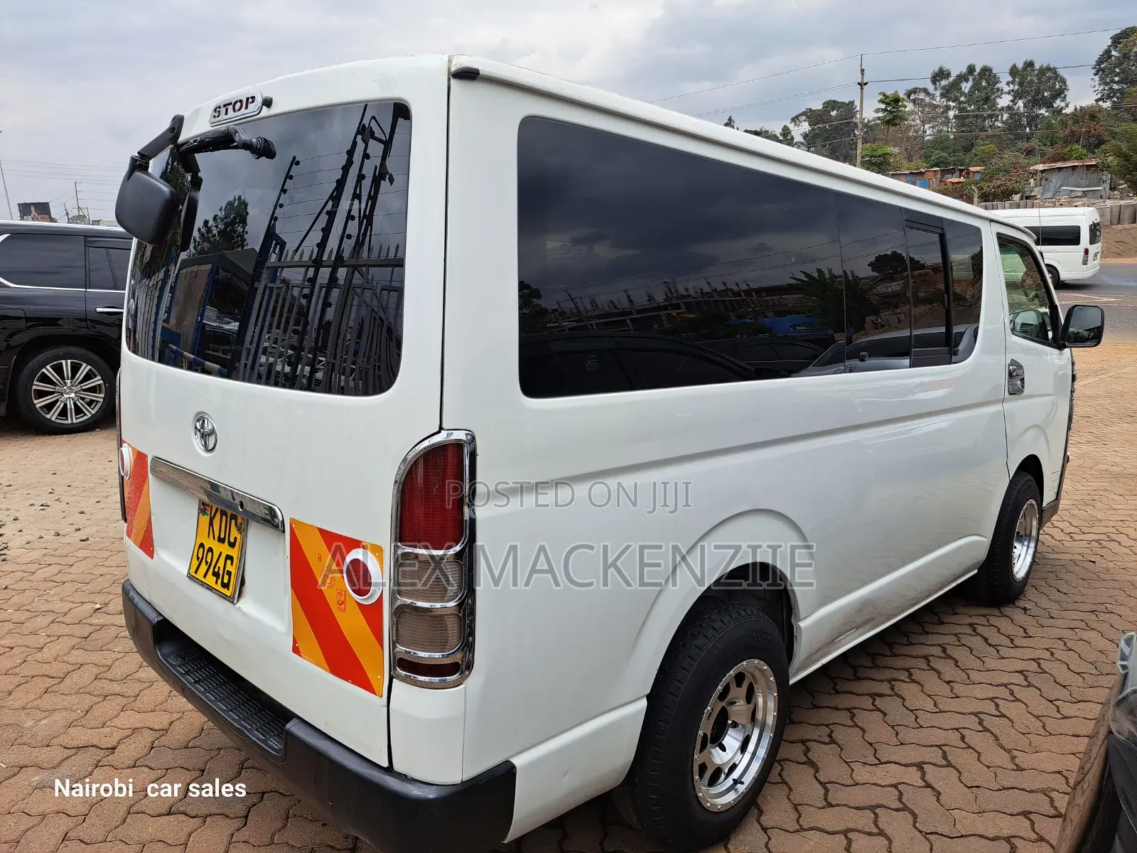 Toyota HiAce 2013 White