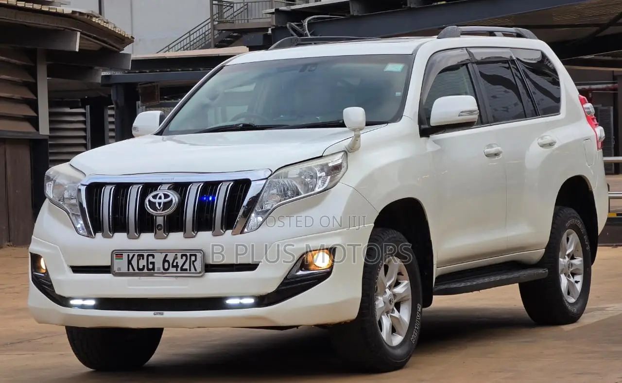 Toyota Land Cruiser Prado 2009 White