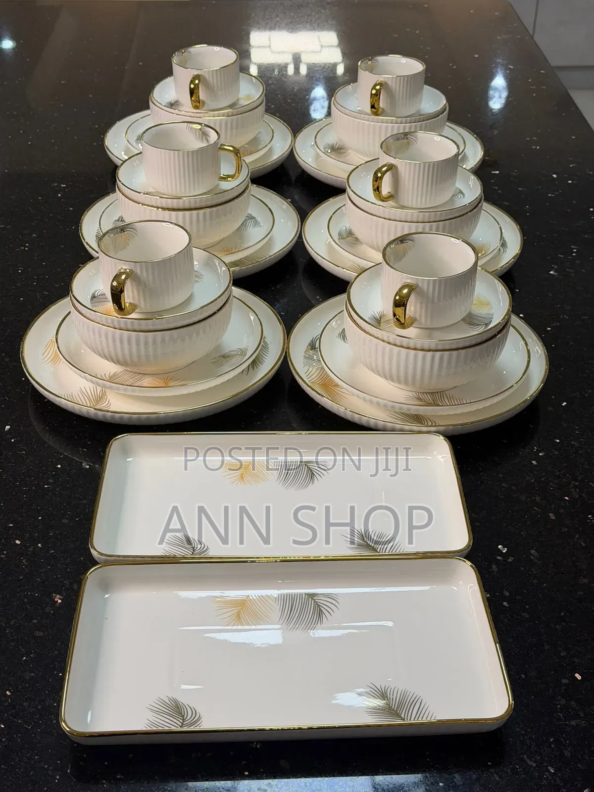 32 Pieces Dinner Set
