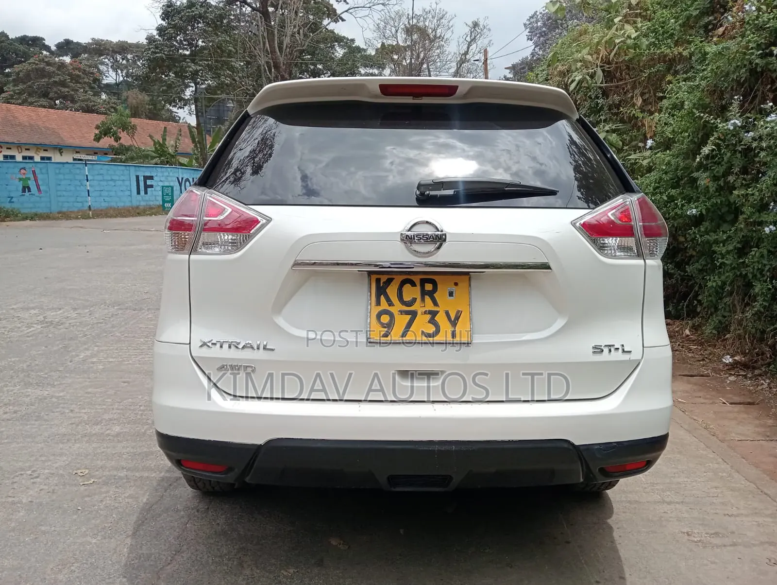 Nissan X-Trail 2.0 Petrol AWD 2014 White