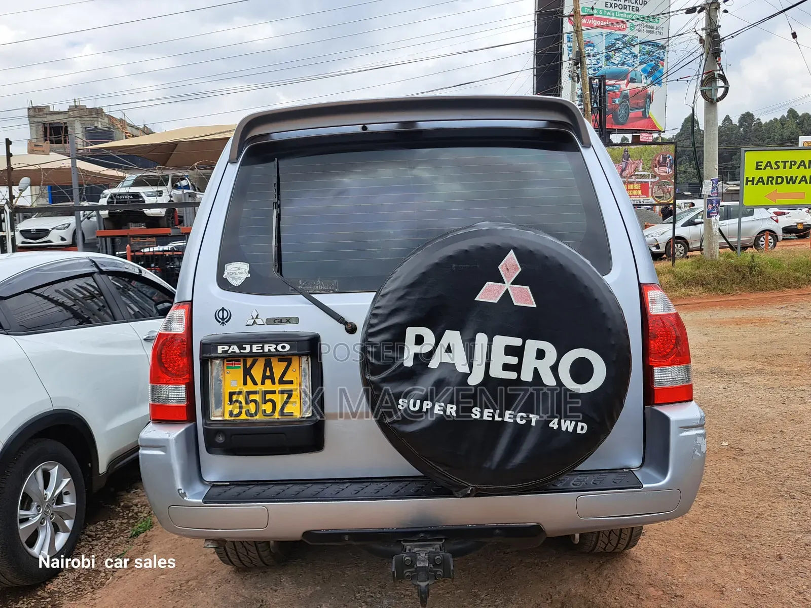 Mitsubishi Pajero 2003 Silver