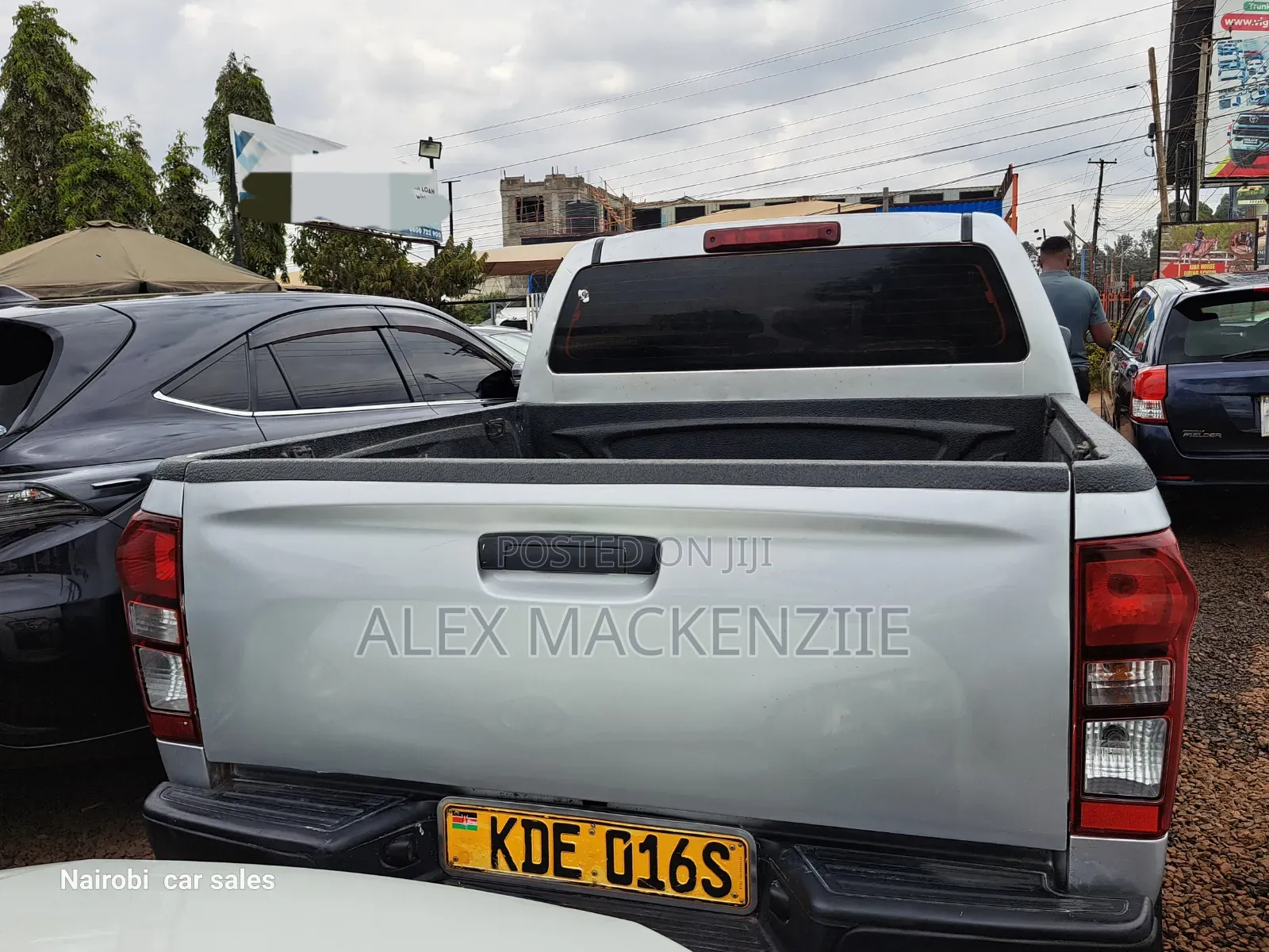 Isuzu D-MAX 2022 Silver