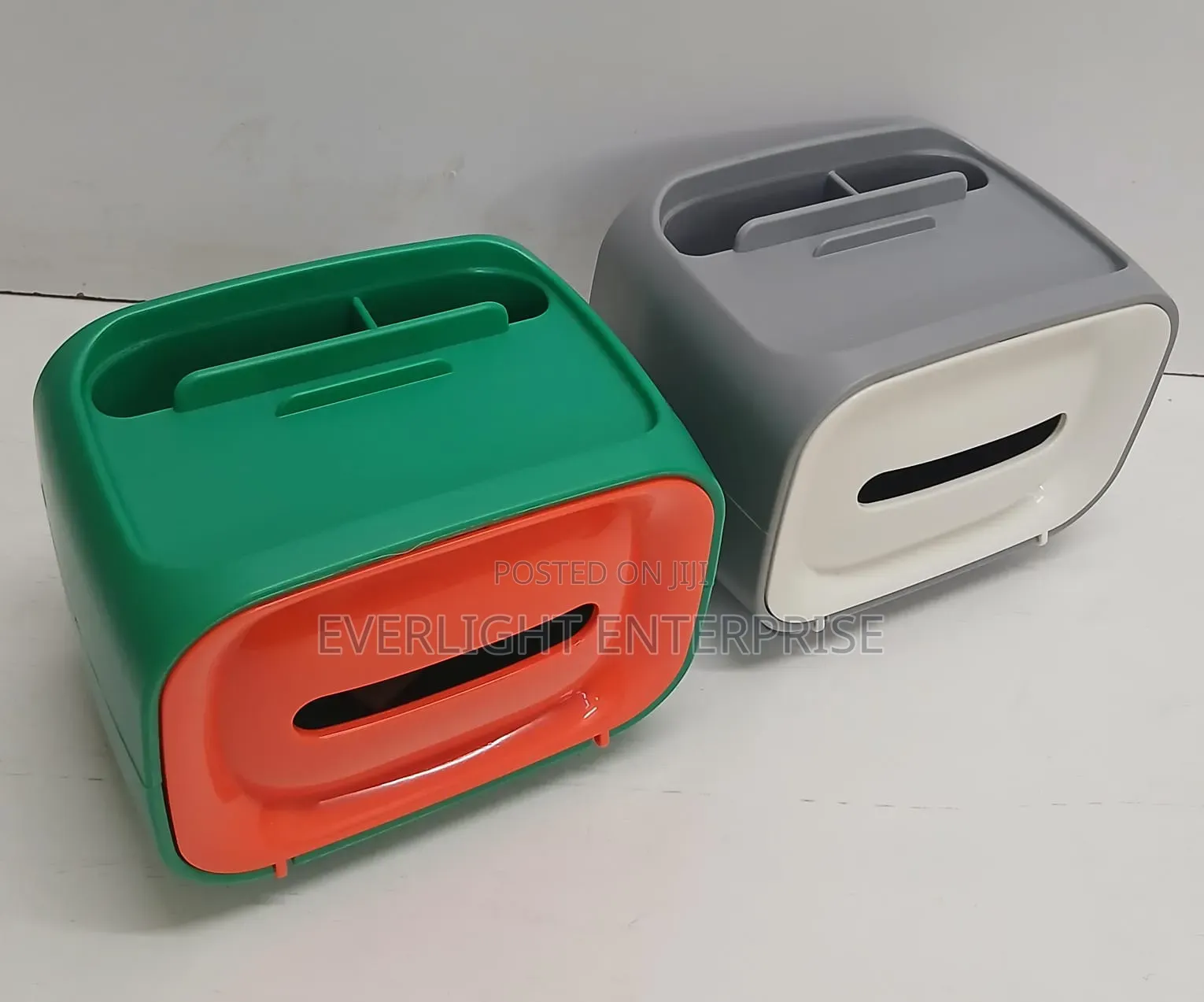 Multifunctional Desktop Organizer Available