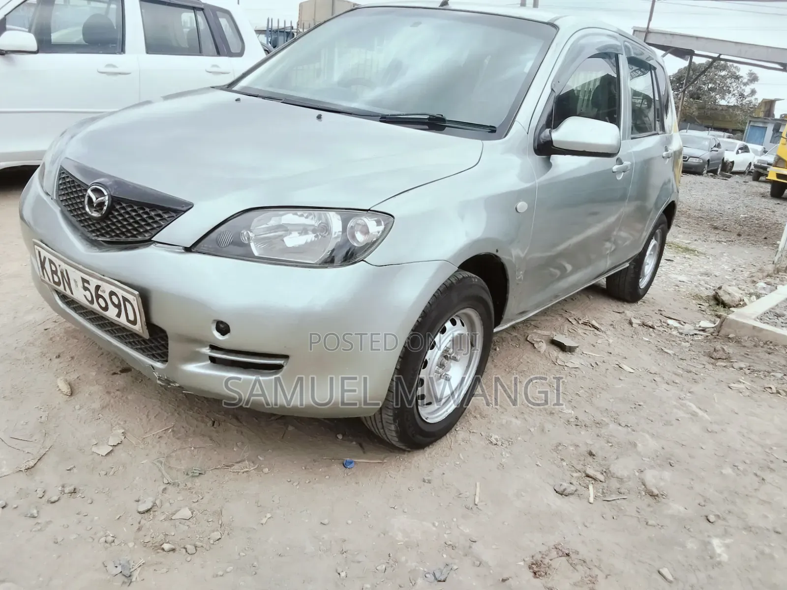Mazda Demio 2005