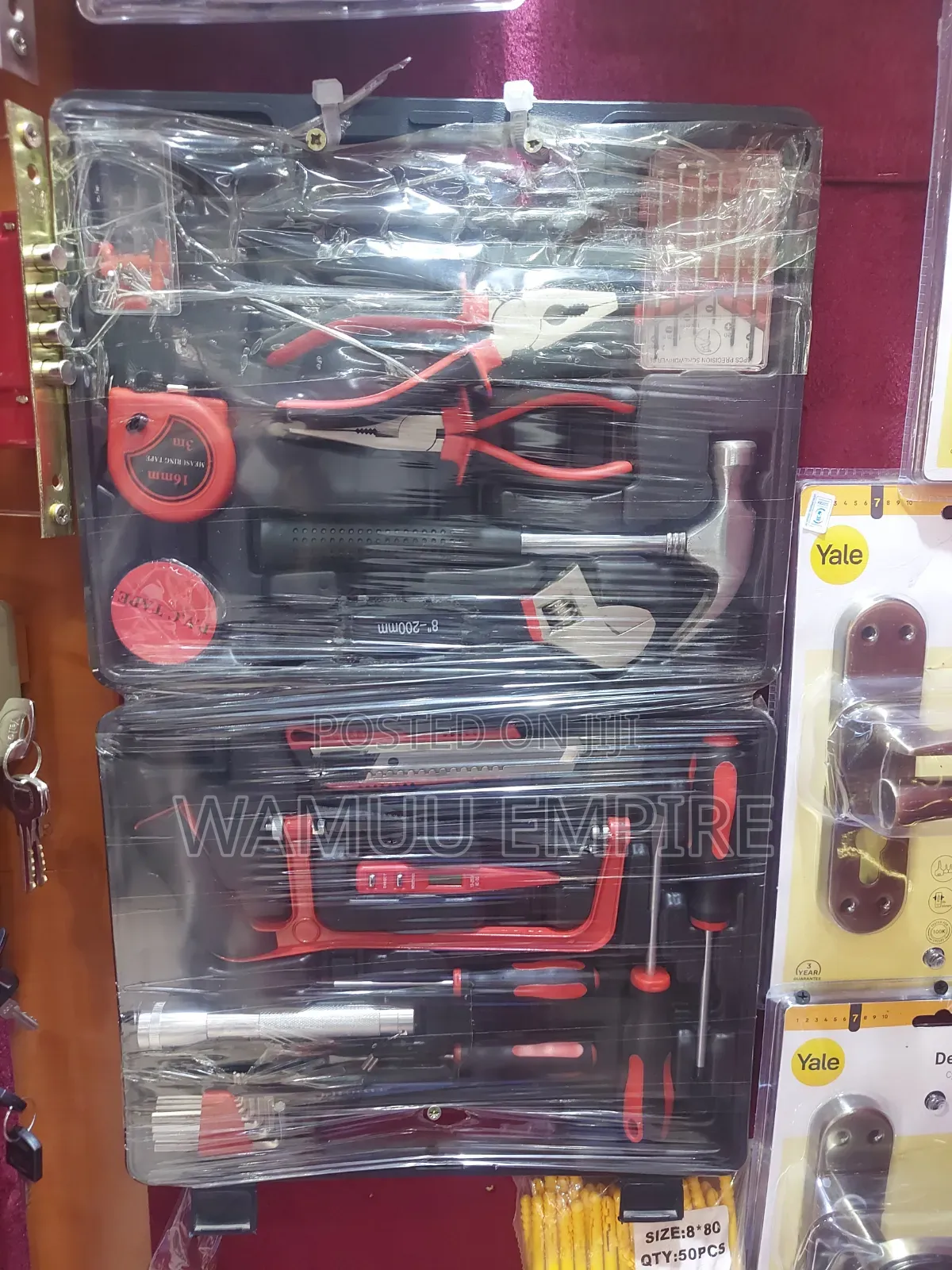 A Portable 32-Piece Household Hand Tool Set