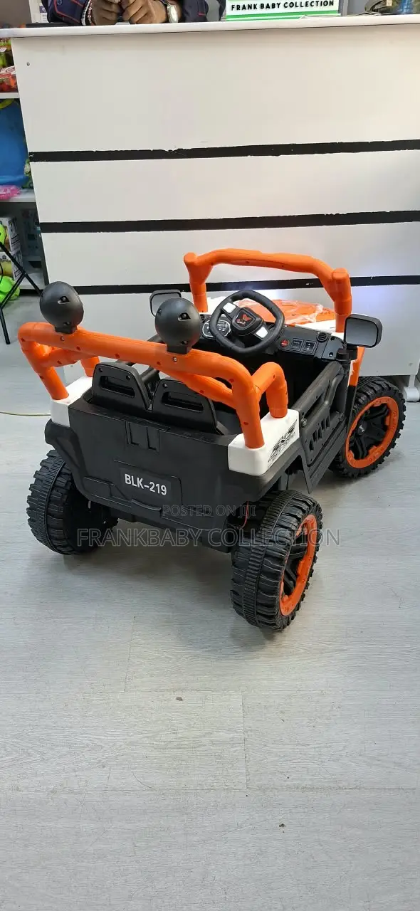 Kids Electric Car With Remote Control, Music Lights