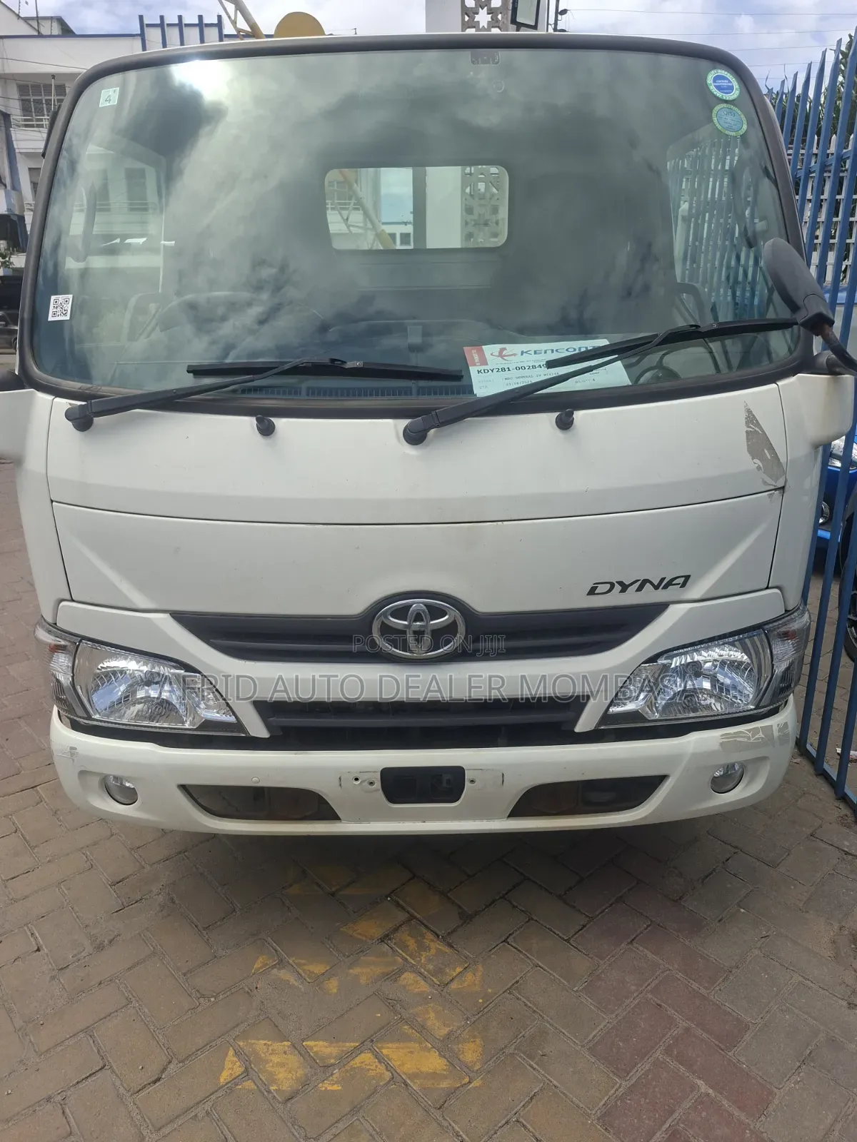 Toyota Dyna Manual Diesel 2019 White