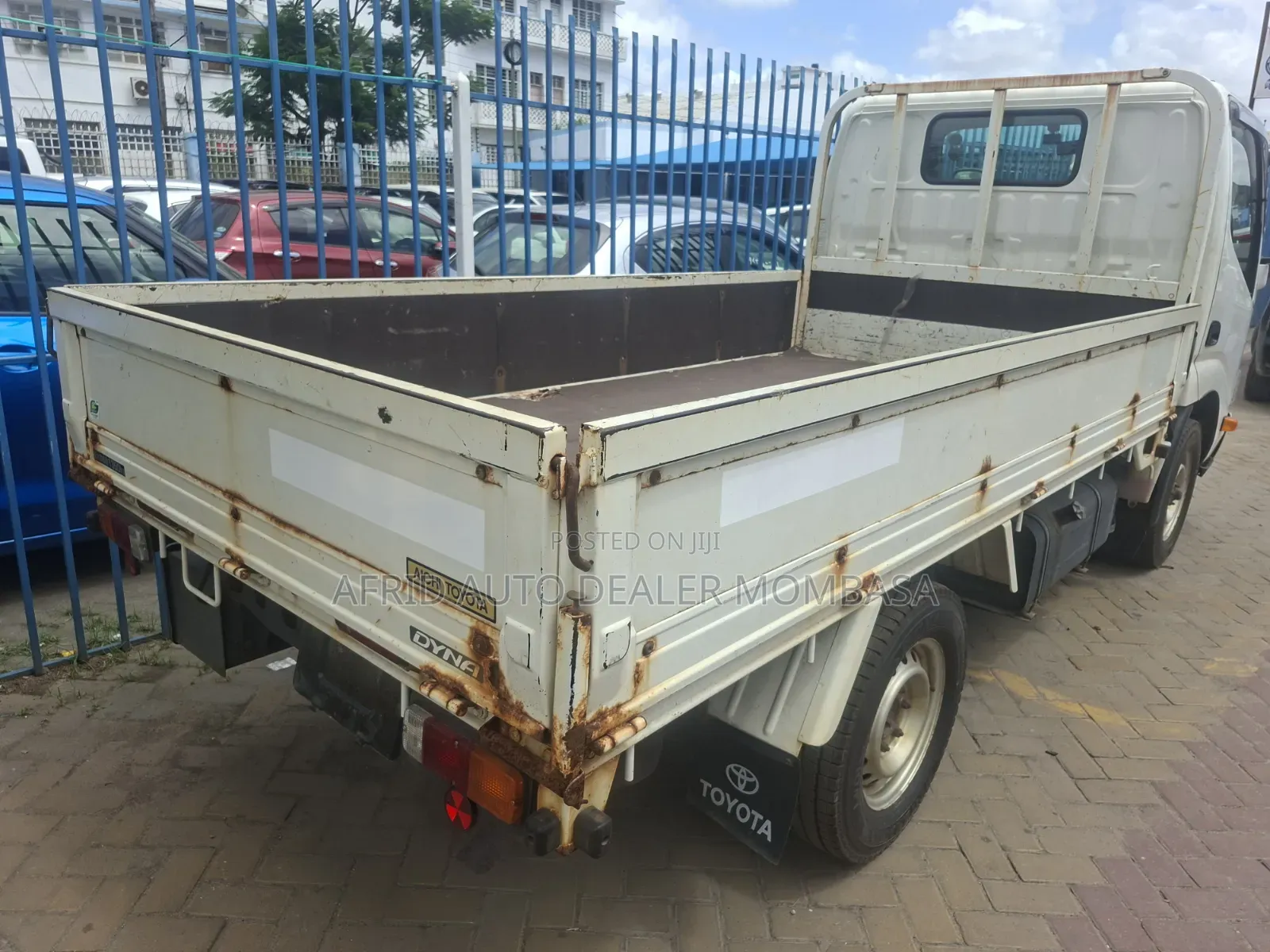 Toyota Dyna Manual Diesel 2019 White