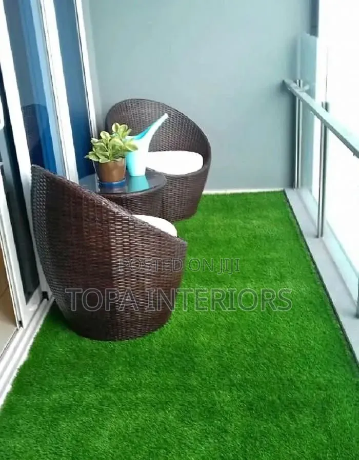 Outdoor Fake Grass Decorative Turf Grass Carpets With Drainage Pores