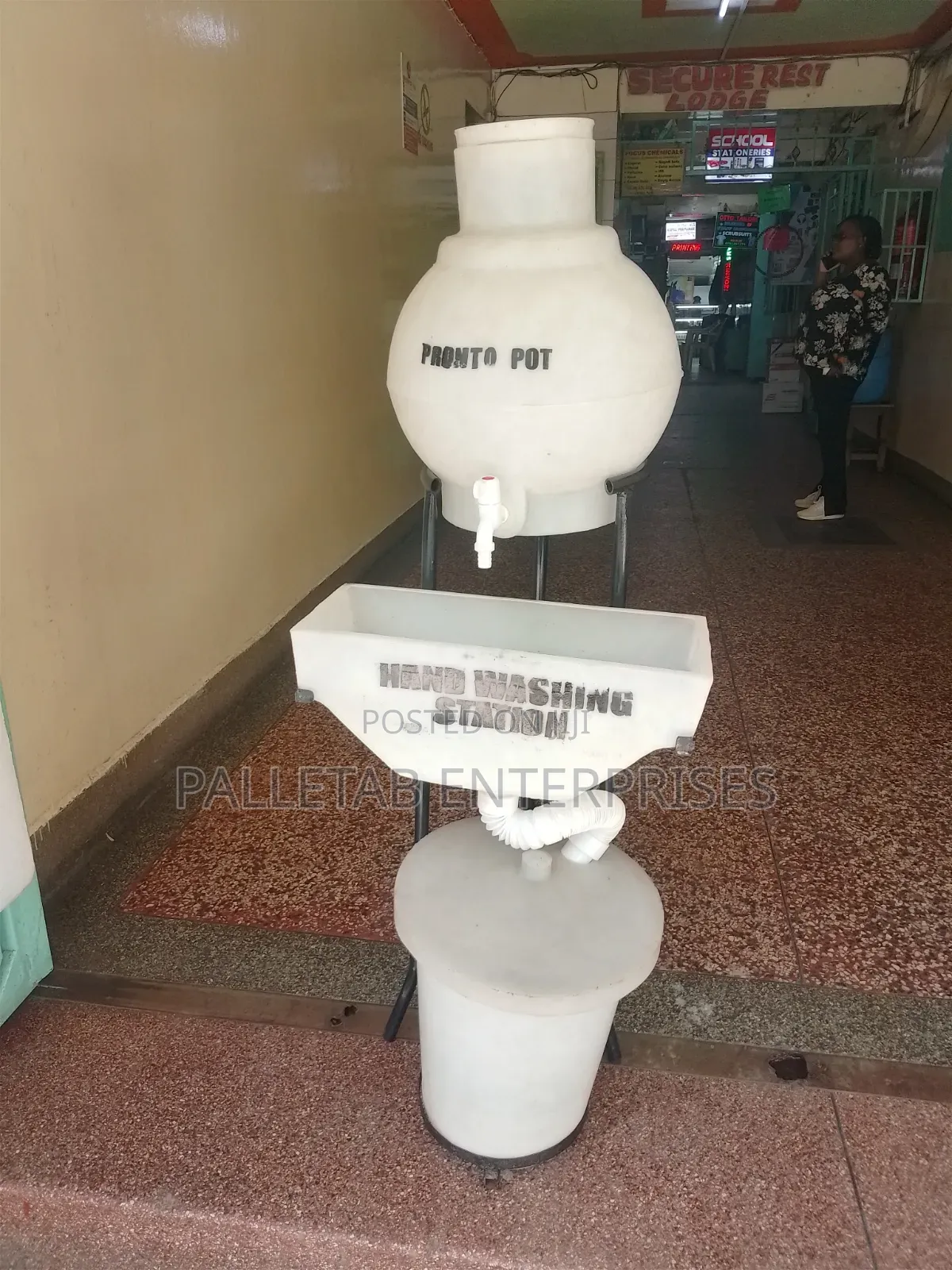 30L Hand Washing Station