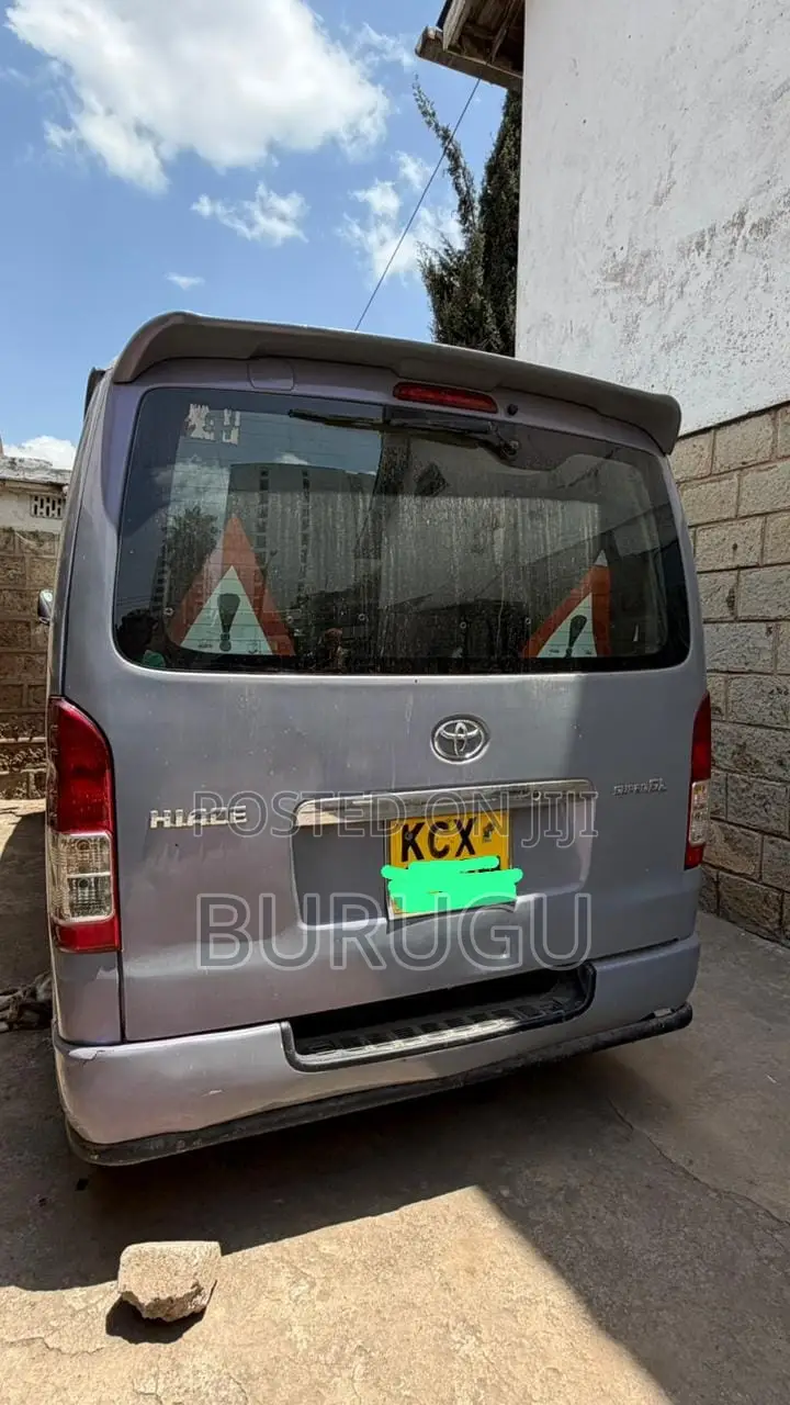 Toyota HiAce 2012 Grey