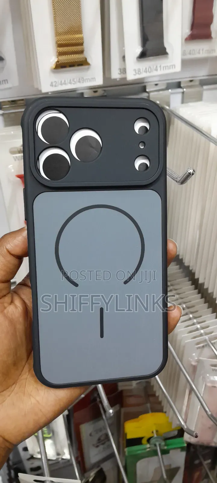 iPhone 17 Pro Max Skin-Feel Hybrid Phone Case