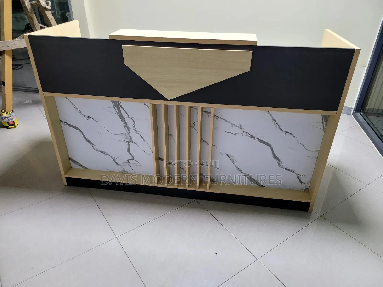 Modern Counter Desk