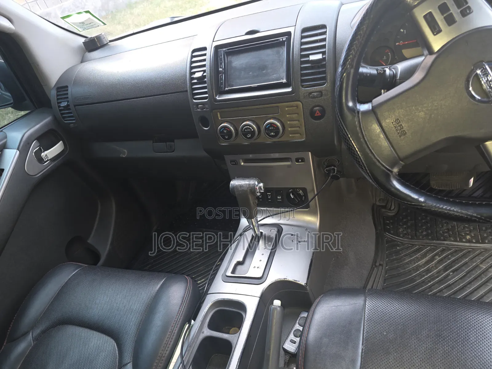 Nissan Navara 2.5 Automatic 2006 Black