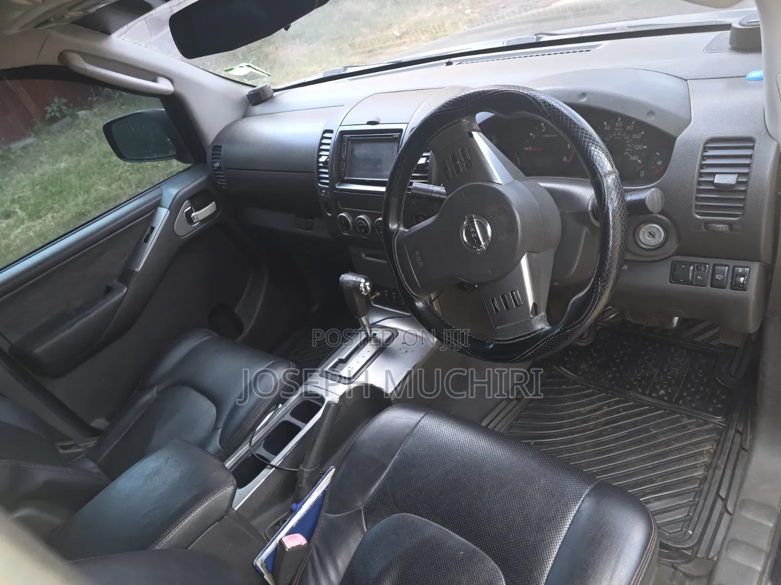 Nissan Navara 2.5 Automatic 2006 Black