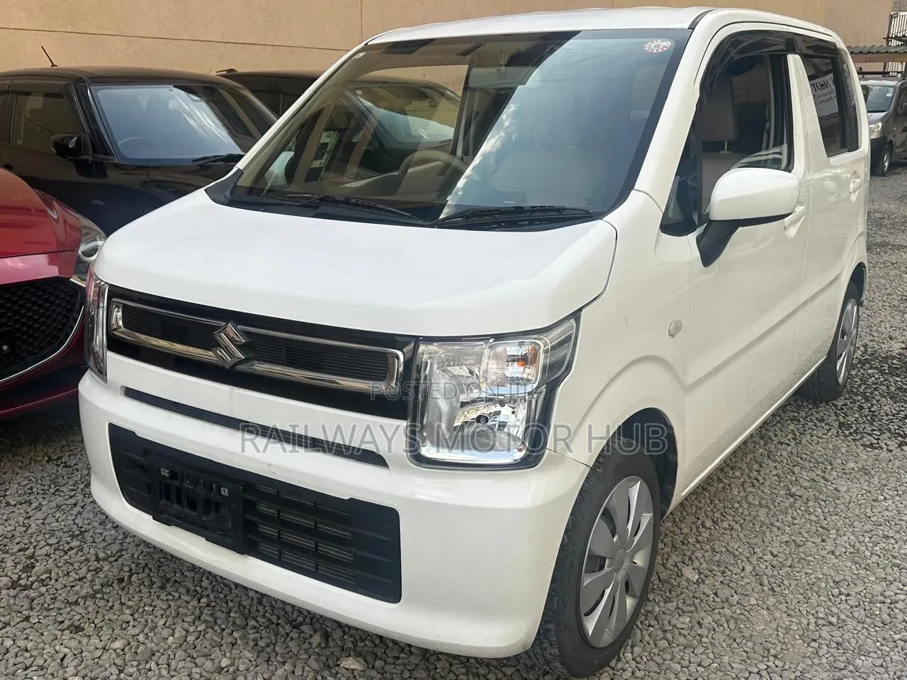 Suzuki Wagon R 2019 White