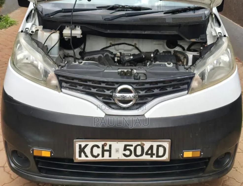 Nissan NV200 2012 White