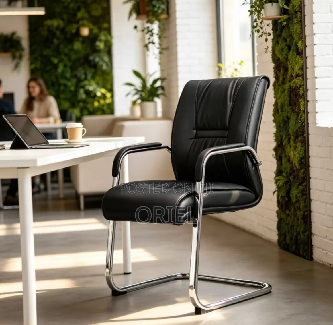 Office Chair : Modern Leather Conference Chair