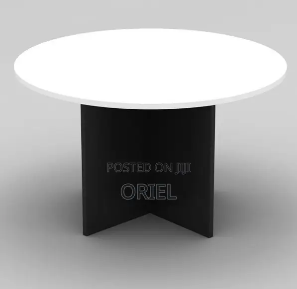 4-Seater Office Boardroom Table : Round Meeting Table