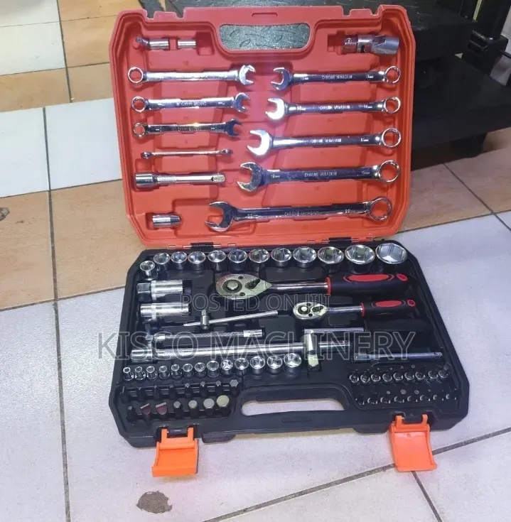 82-Piece Mechanic's Socket and Wrench Tool Set,