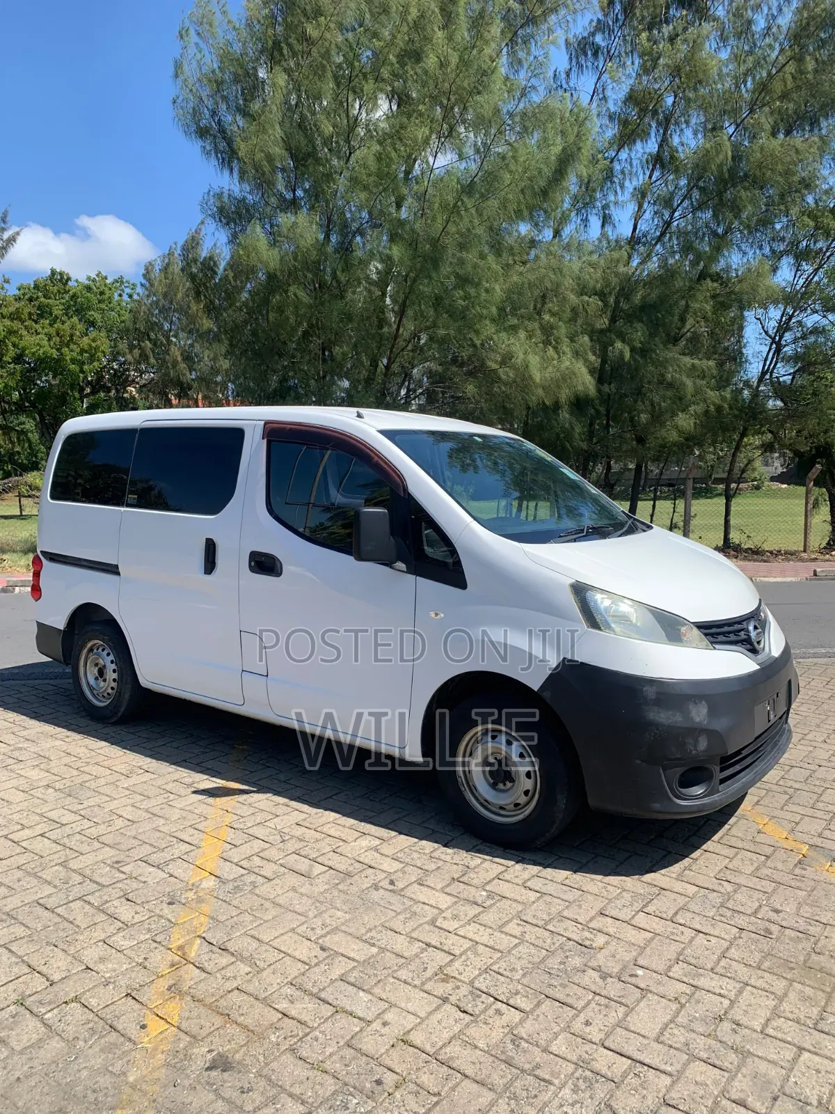 Nissan NV200 2018 White