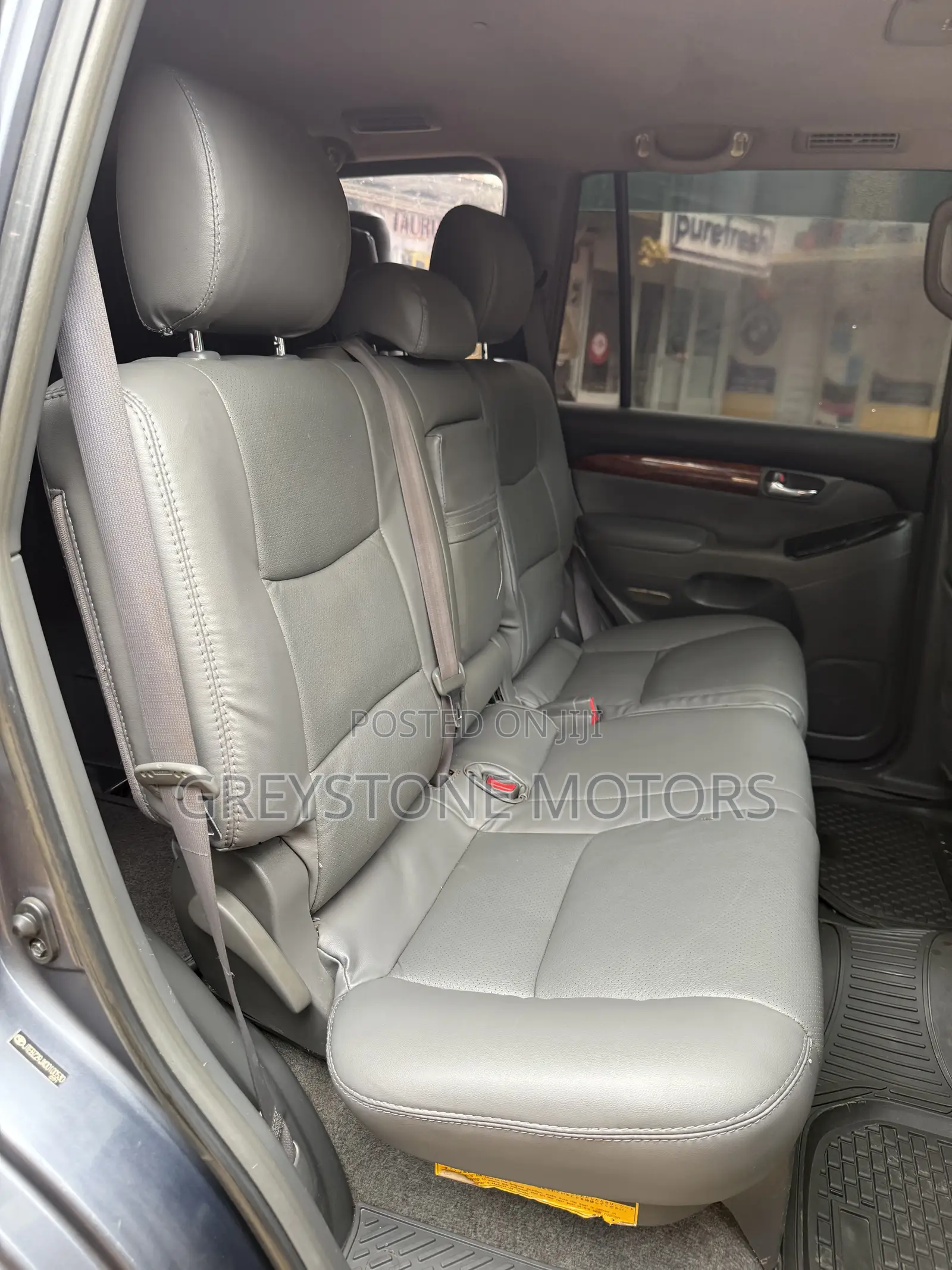 Toyota Land Cruiser Prado 3.0 D-4D 5dr 2006 Gray