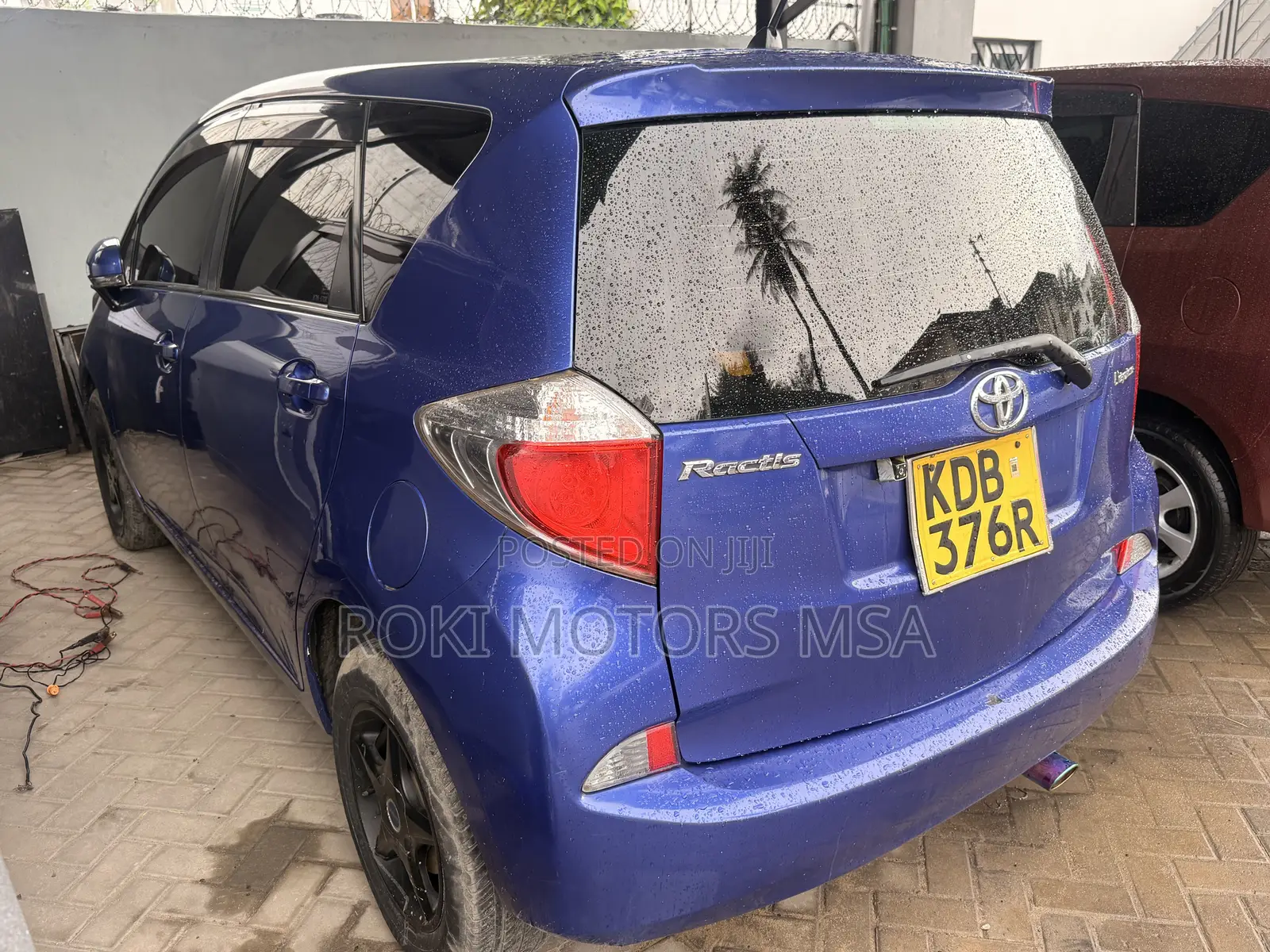Toyota Ractis 2014 Blue