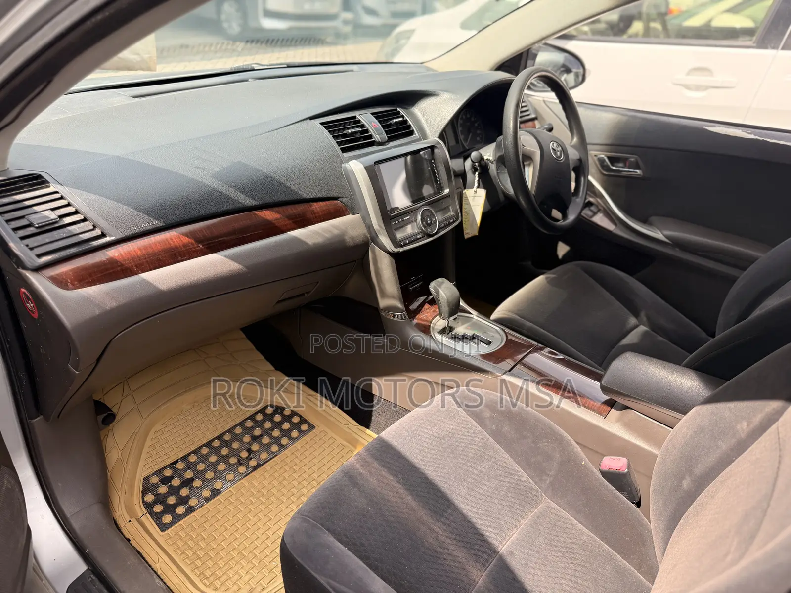Toyota Allion 2014 Silver