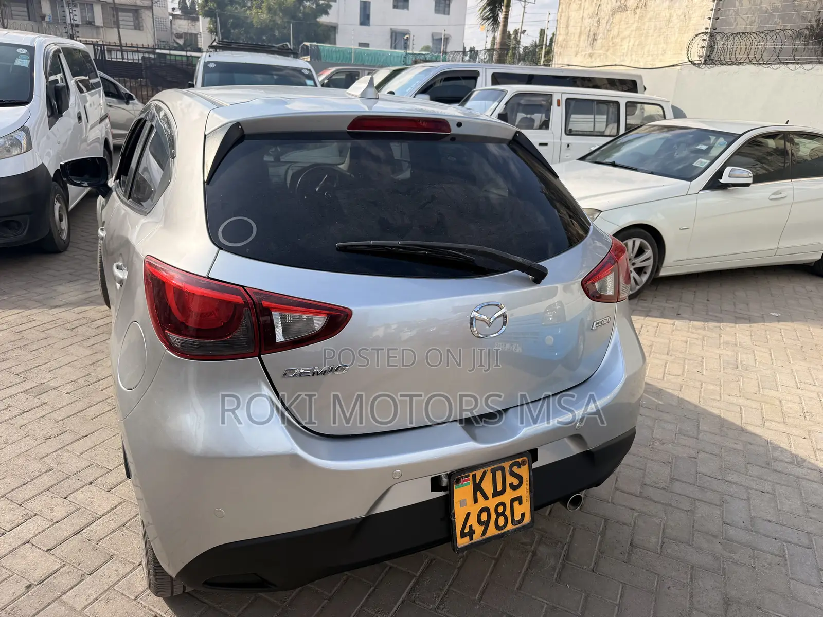 Mazda Demio 2016 Silver