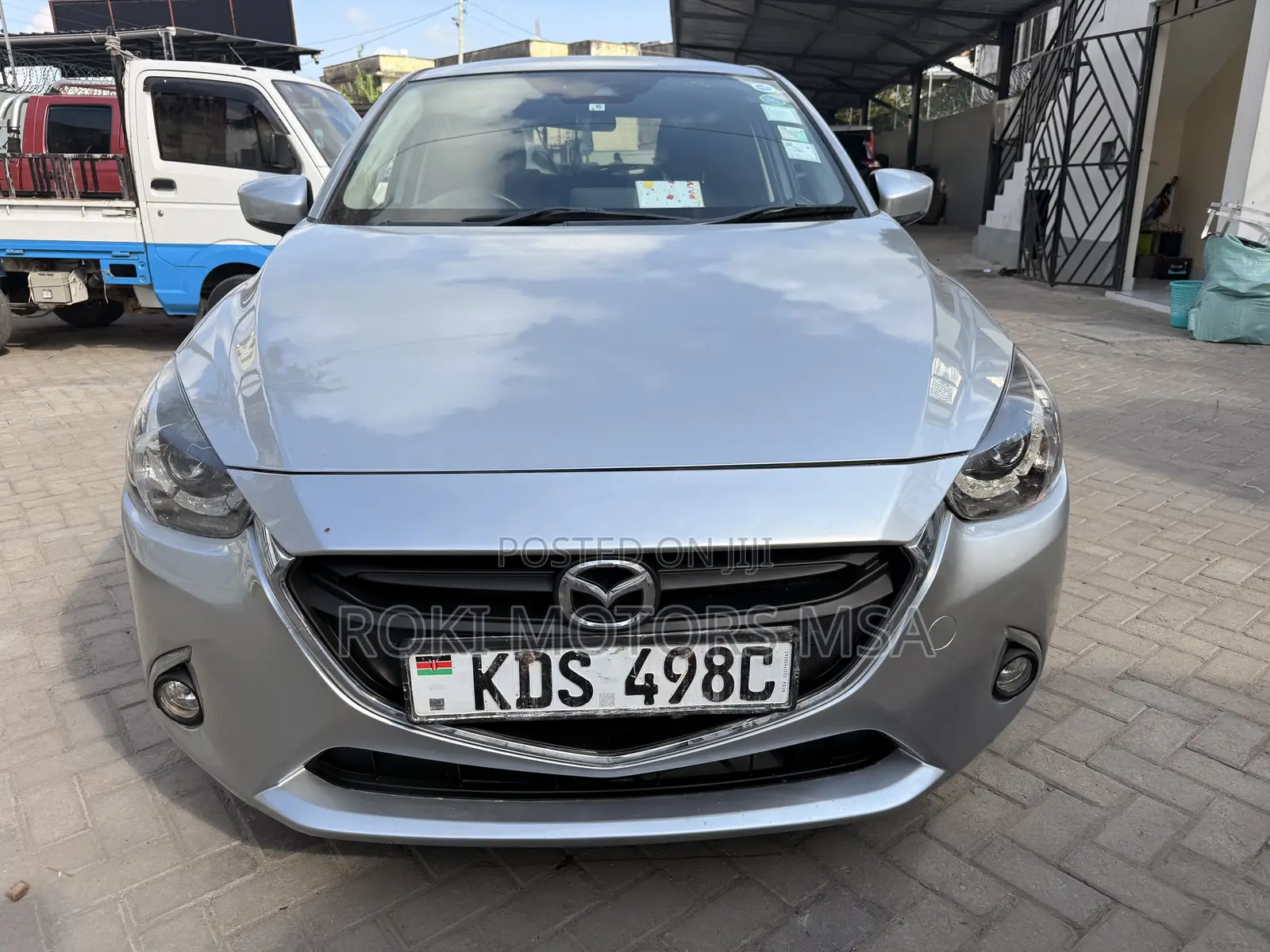 Mazda Demio 2016 Silver