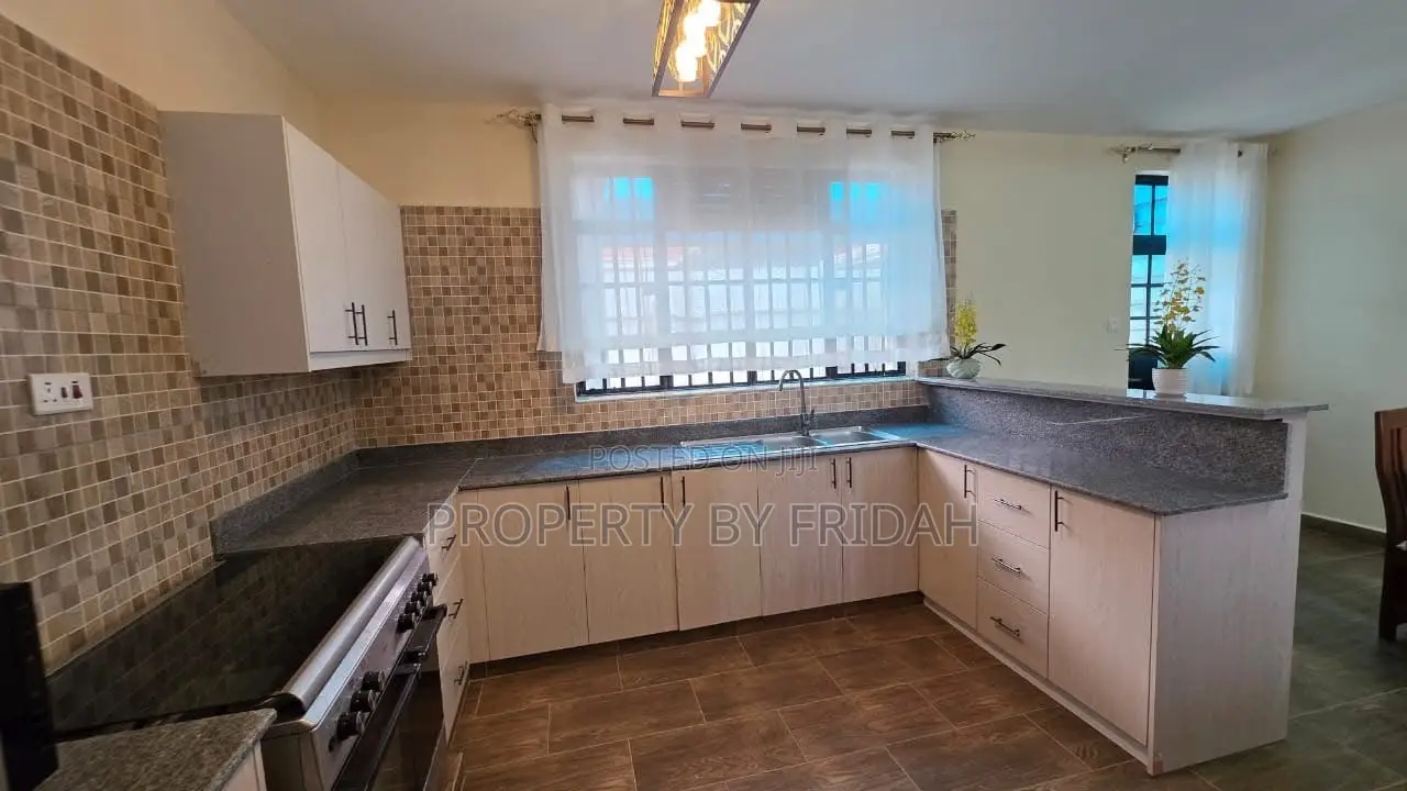 3bdrm Bungalow in Kitengela for sale