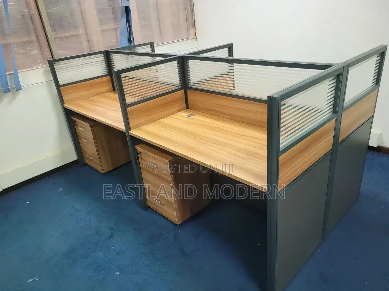 Modern 4-Way Office Workstation Desk With Glass Partitions Drawers