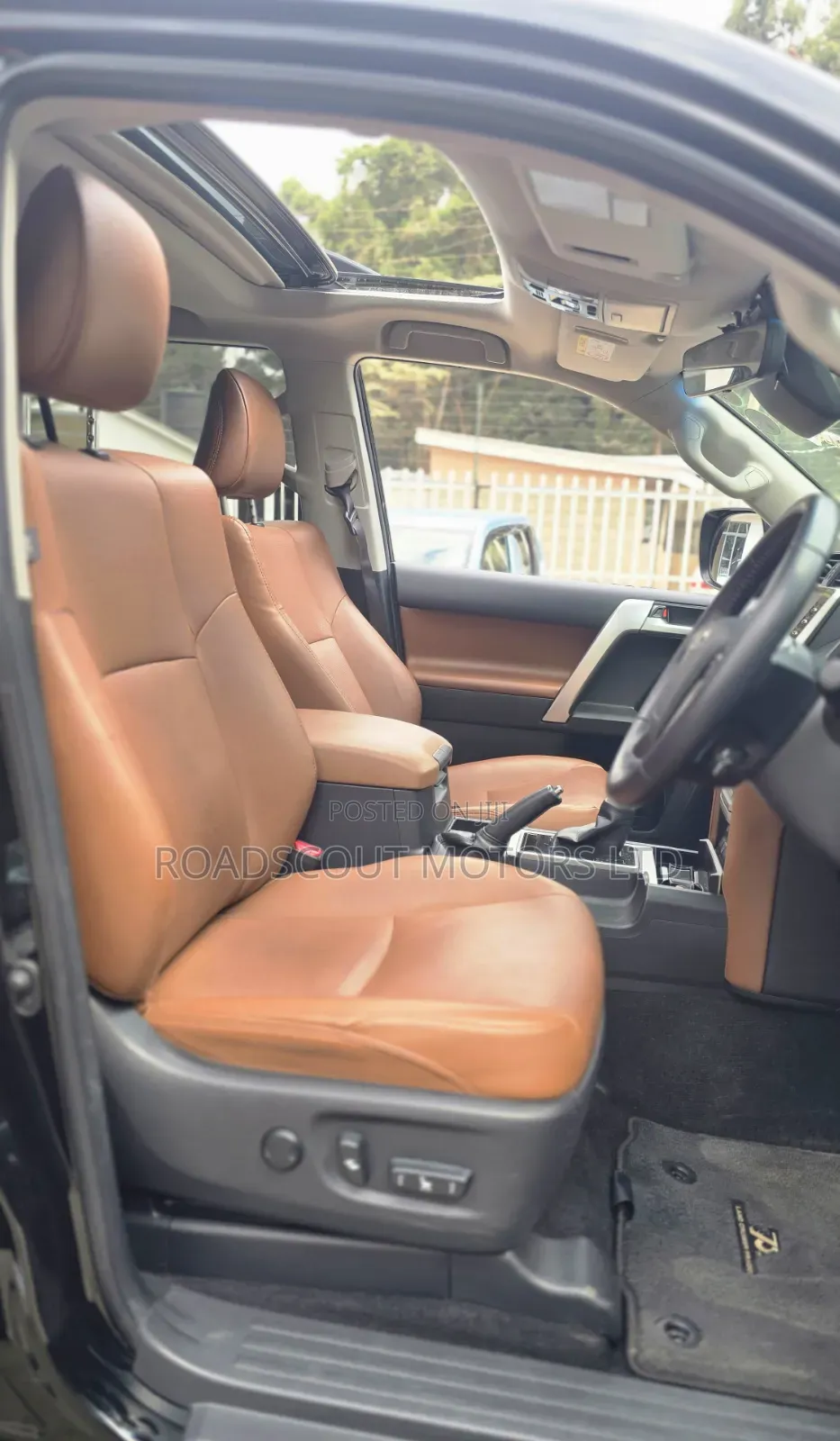 Toyota Land Cruiser Prado 2022 Black