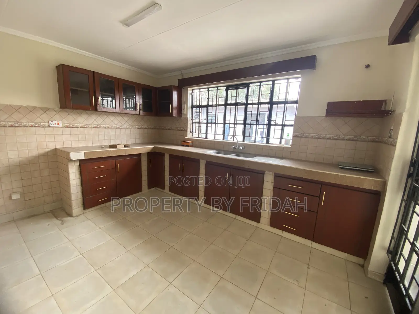 3bdrm Bungalow in Kitengela for rent