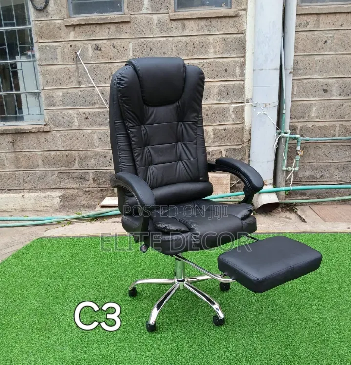Managerial Boss Executive Office Chair With Footrest