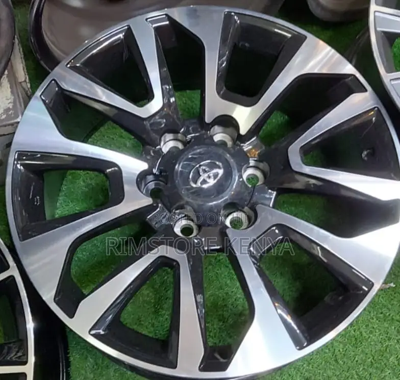 Size 17 Black Silver, Prado 150, HIlux Double Cab, Full Set