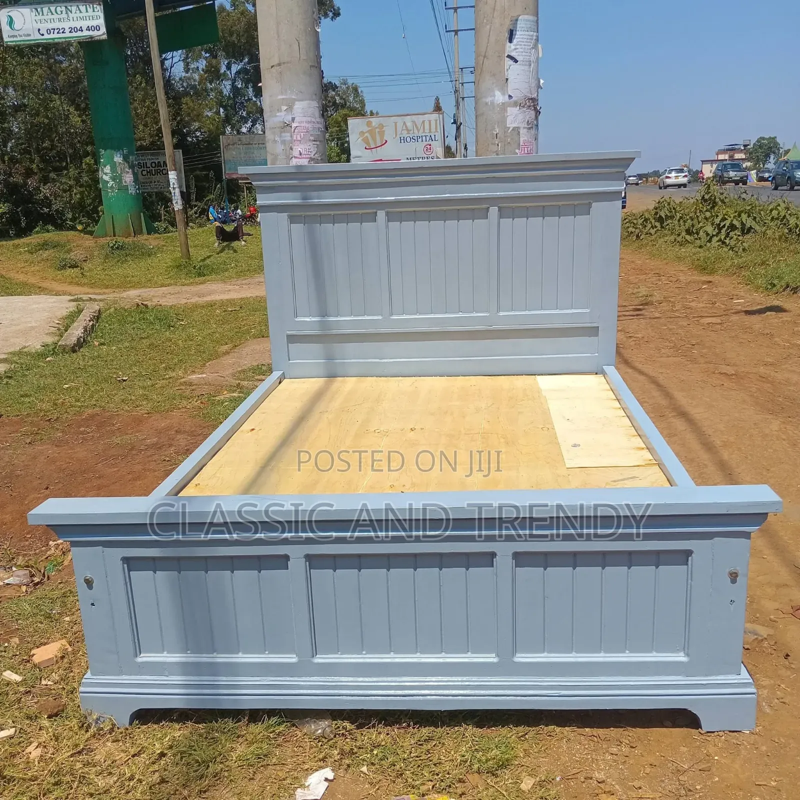 4x6 Grey-Blue Solid Bed