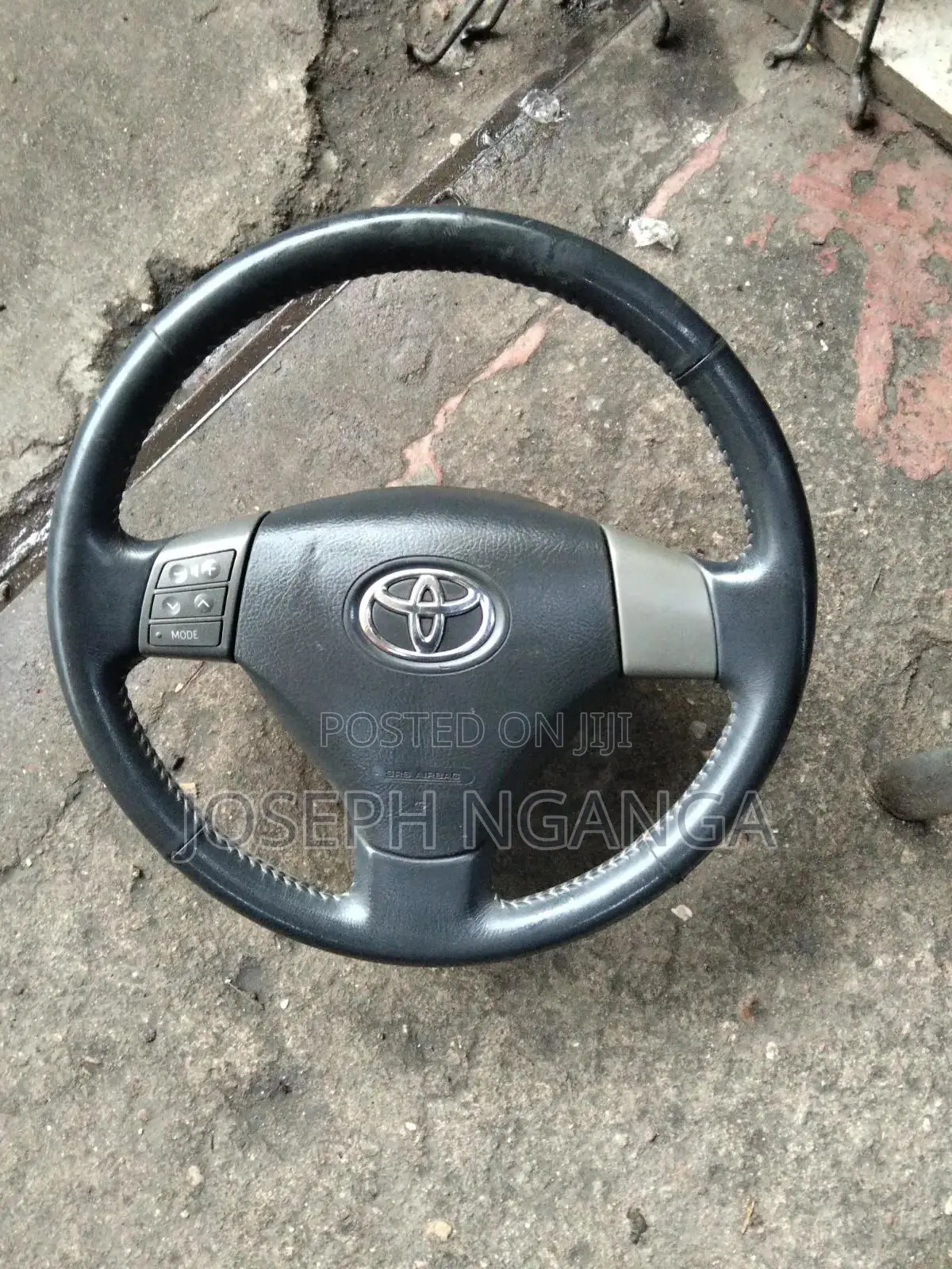 Toyota Rush Steering Wheel