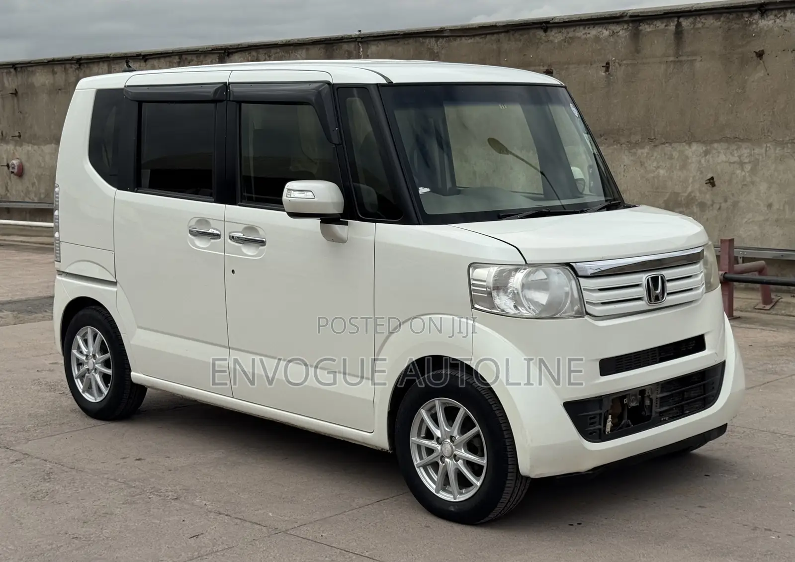 Honda N-Box 2015 White