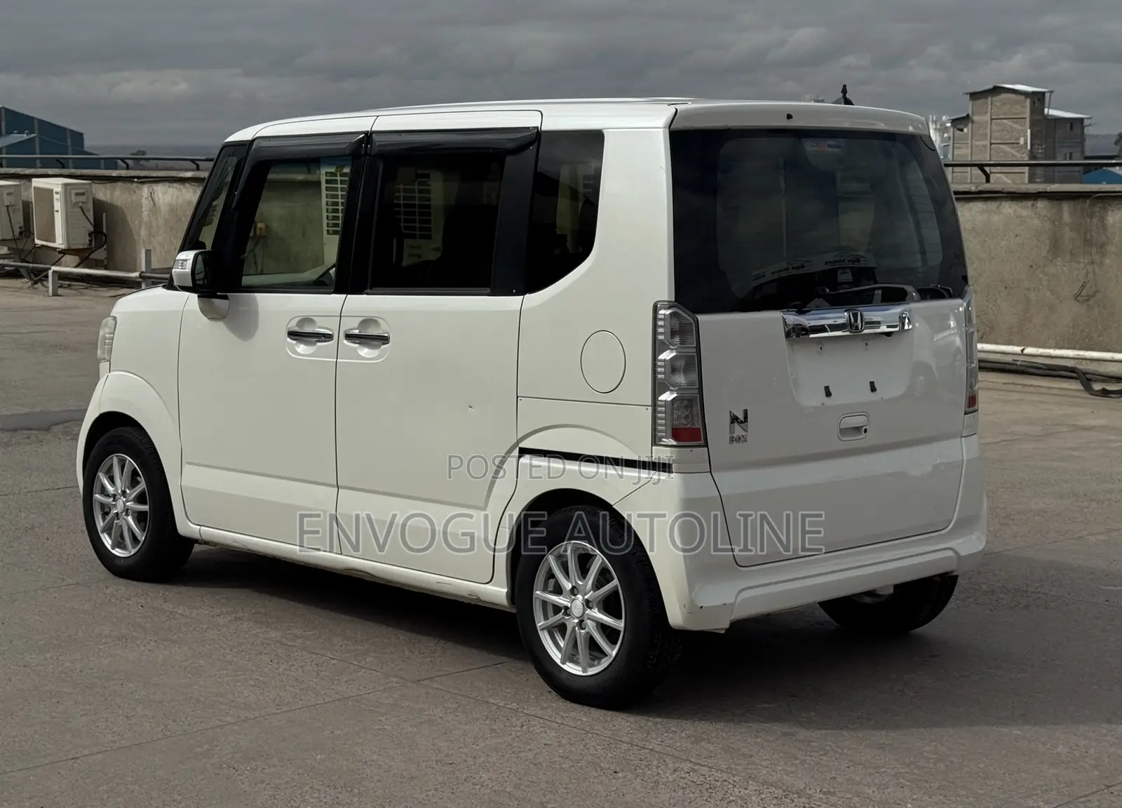 Honda N-Box 2015 White