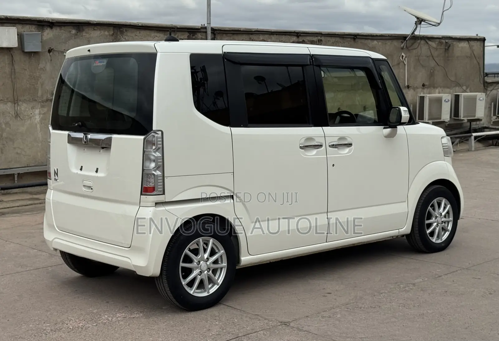Honda N-Box 2015 White